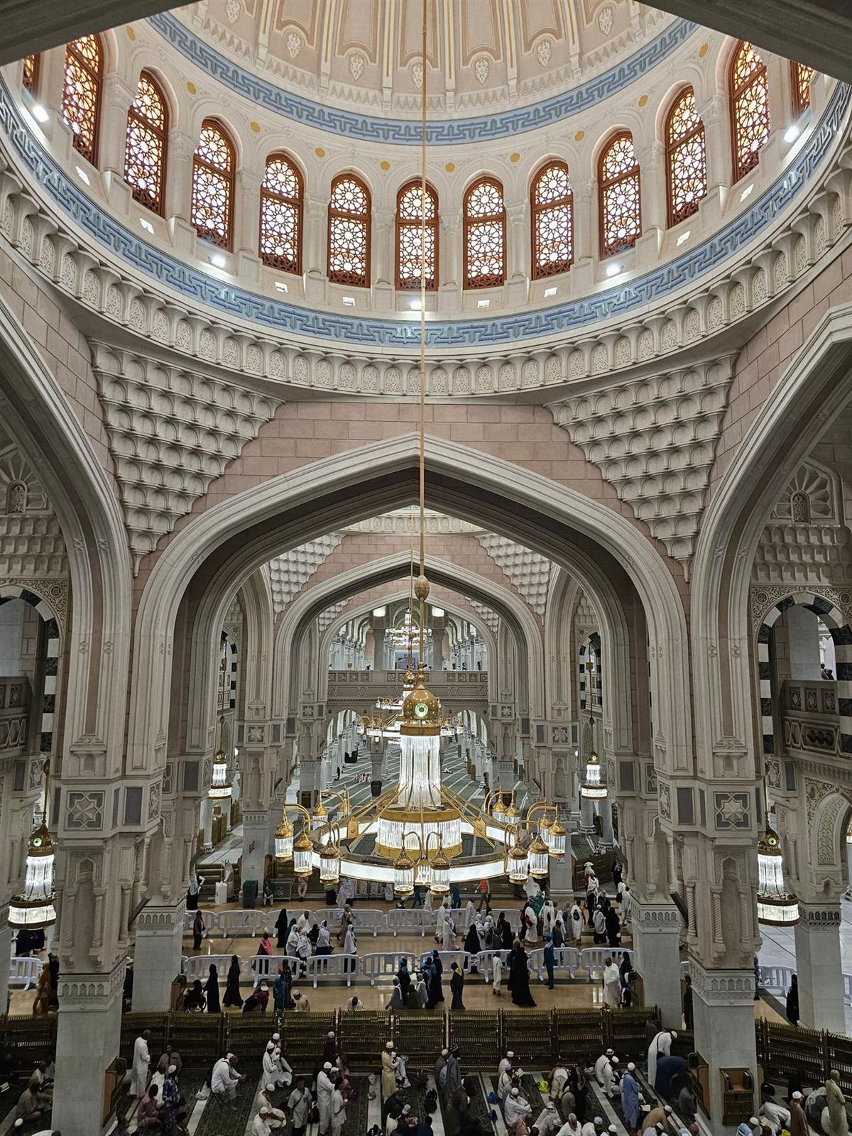 Makkah ziyarat, two hours