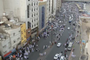 Ibrahim Al Khalil Road, Makkah, seen from a hotel window, busy with pilgrims and cars