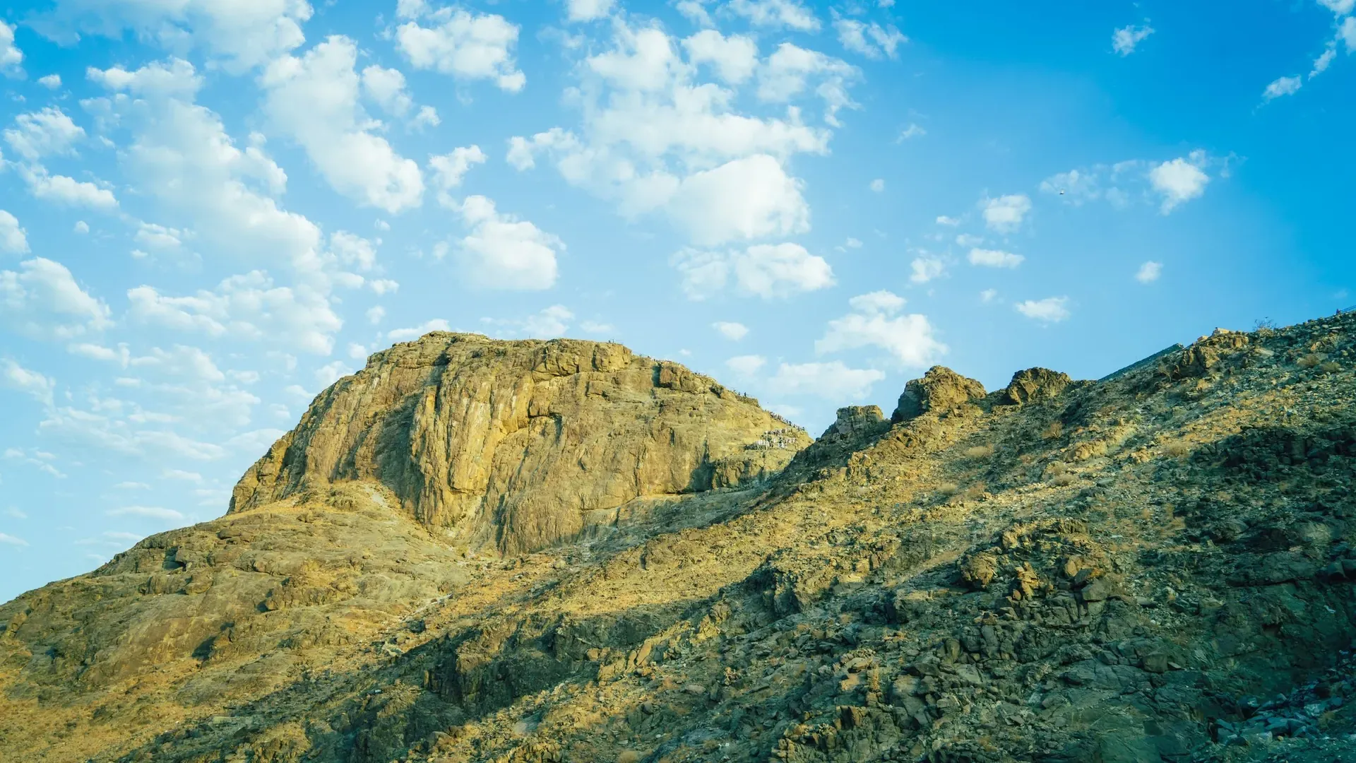Jabal al-Nour peak in Makkah under a cloudy sky